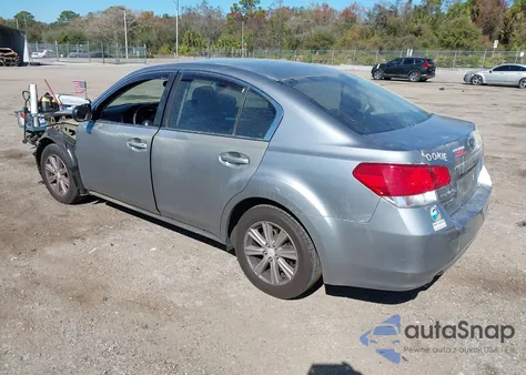 2010 Subaru Legacy 2.5I Premium из США, поврежденный, VIN 4S3BMCC65A3220796